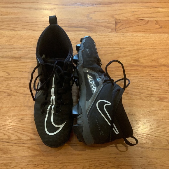 Nike Other - Nike Alpha Menace Shark 3 Cleats Size 10 Black/White/Grey